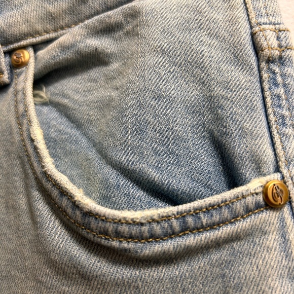 NWT “BLUMARINE” FLARE JEANS/40IT TALL/MID-HIGH RISE/LIGHT BLUE/GORGEOUS! - Picture 6 of 11